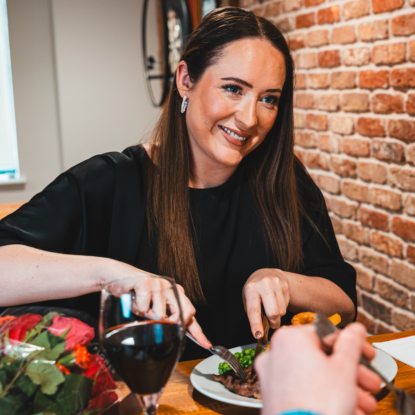 Valentine’s Weekend Dining & Treat Menu at The Blinkin Owl in Oxtens Cwmbran