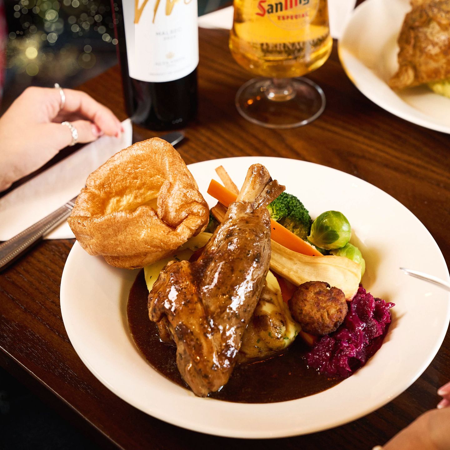 Christmas Day 2025 Lunch, Dinner & Dining at The Blinkin Owl in Oxtens Cwmbran